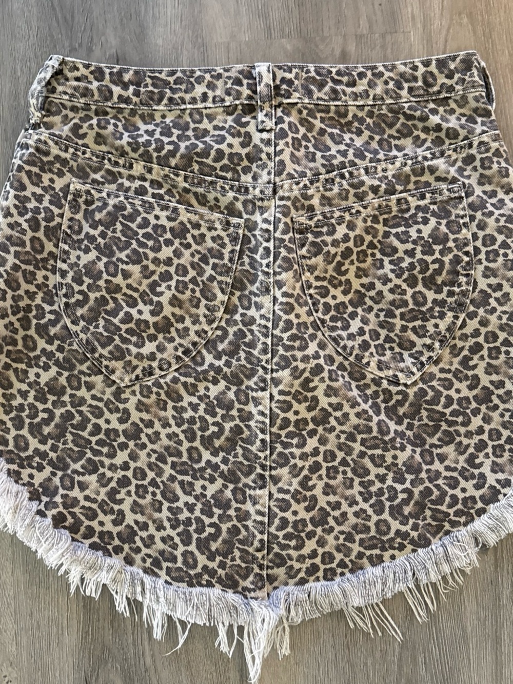 Free People Leopard Print Fringe Hem Women's Denim Skirt Brown Cream Tan Blaxk - Picture 2 of 5